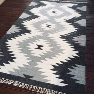 Hand made kilim
