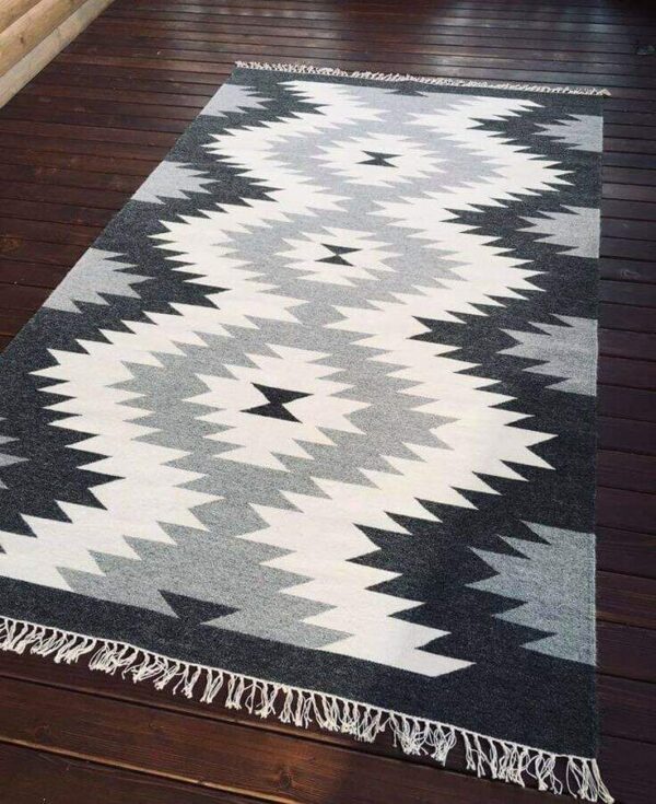 Hand made kilim